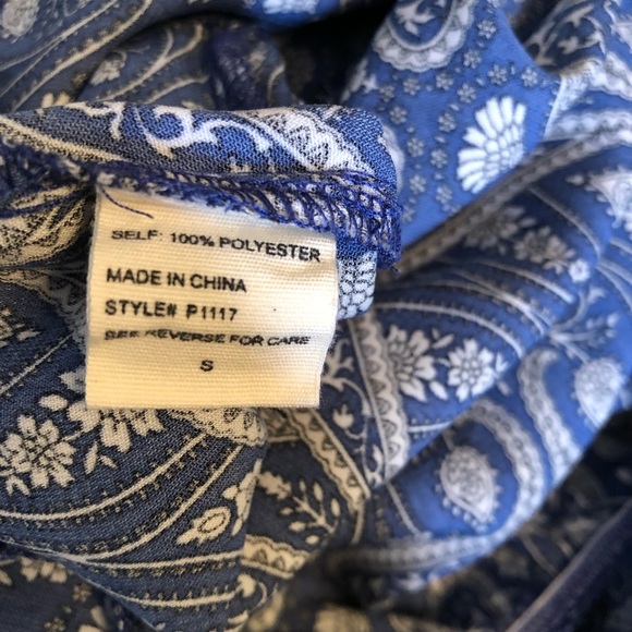 Blush Paisley Print Blue Long sleeve V-neck Romper w/ Crochet Detail Waist - Picture 7 of 9